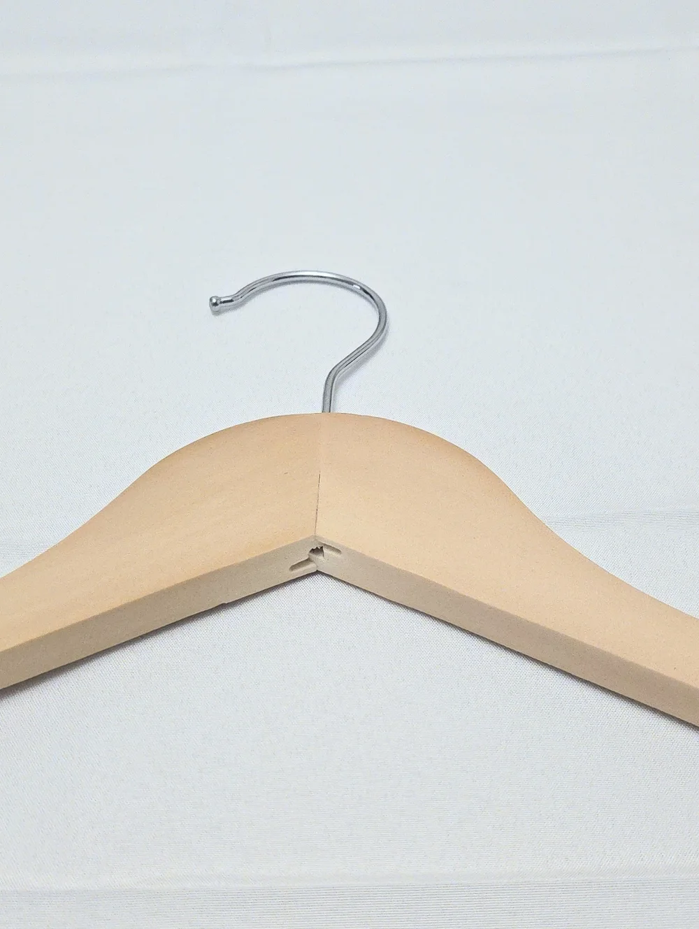 Wooden Hanger with Adjustable Metal Clips and Swivel Head - Reseller Essential